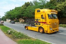 Truck photo Mercedes-Benz