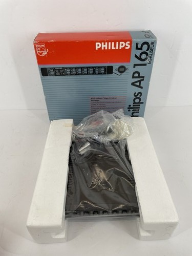 Philips 165 car stereo - ap,