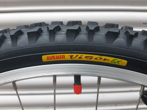Pair avenir vigor 26 x - pair,