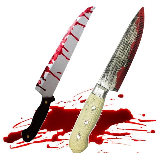 Bloody kitchen plastic knife - bloody,