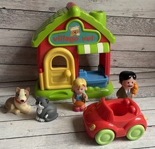 ELC HappyLand Village Vet With