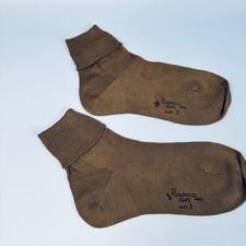 WW2 1945 WOMENS ATS RAVENA SOCKS SIZE 3 UNISSUED IN PERFECT UNUSED CONDITION