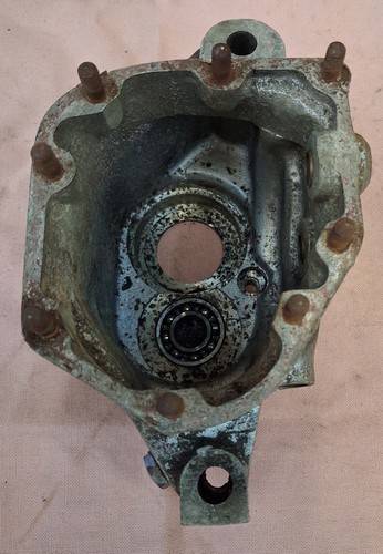 Norton laydown gearbox main
