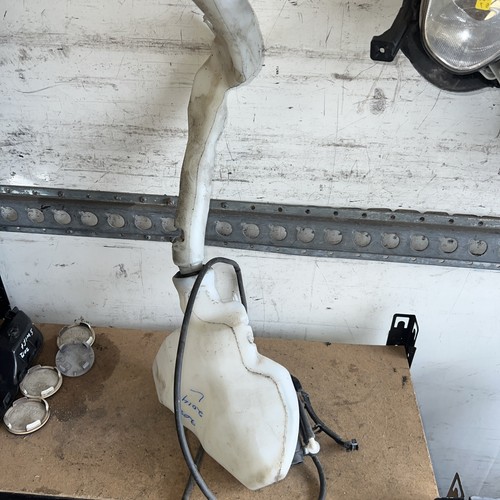 Peugeot 208 washer - 208, bottle