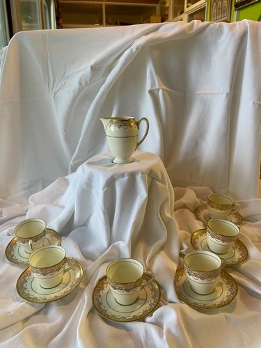 Vintage 1930s royal doulton - vintage,