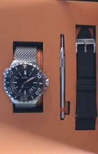 Rotary Aquaspeed 300m Dive Watch With Extra Strap And Tool