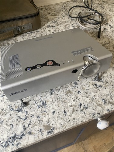 Panasonic lcd projector - lcd,