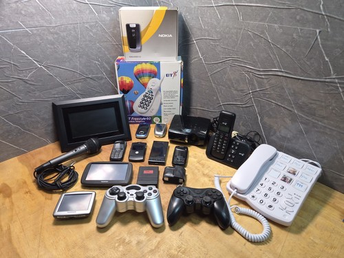 House clearance untested lot - house,