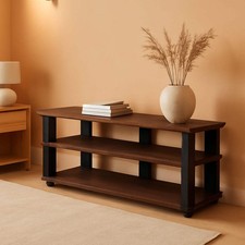 Nelly Entertainment Center TV