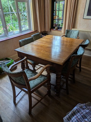 Golden oak wind - golden, table