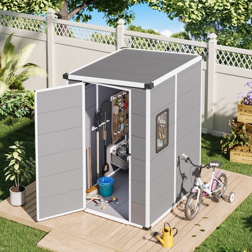 Outdoor shed - 5'x4',