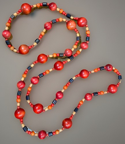 Long red black - black, bead