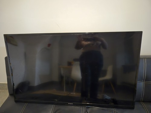 Polaroid smart with in - tv,