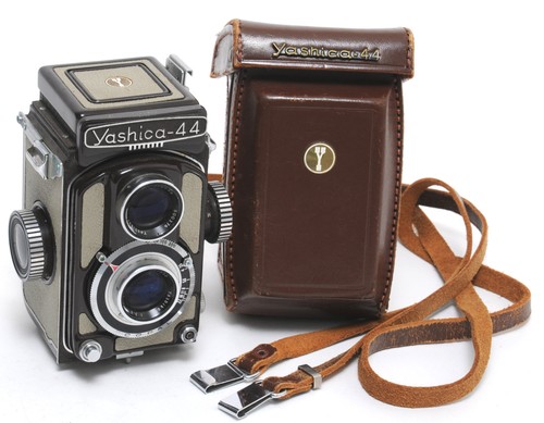 Rare vintage yashica dark - rare,