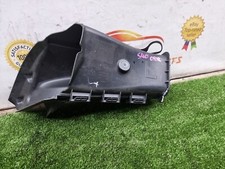 GENUINE BMW 3 series Front left air intake duct 51747138413. E90 E91 etc.  