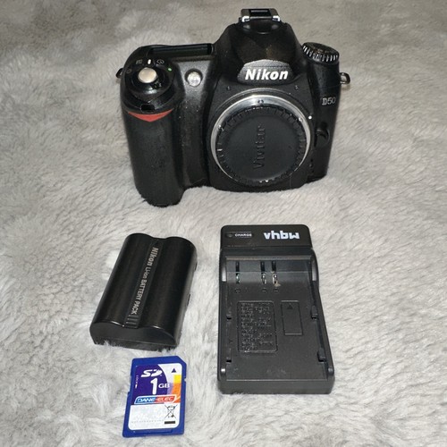 Nikon digital slr - digital, black