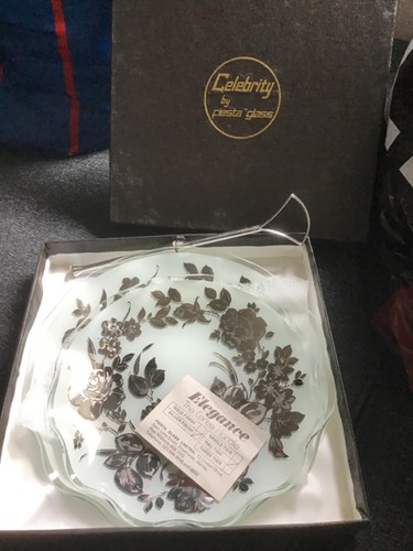 Separate glass cake - separate,