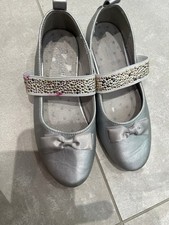 LUMBERJACK GIRLS SILVER size 33 SHOES with bow & pretty strap only 99p