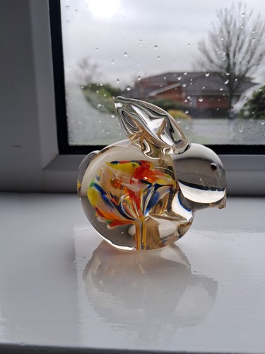 Vintage art glass bunny - art,