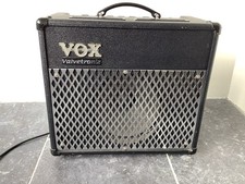 Vox AD30VT Valvetronix Combo Amplifier Amp with Effects - Guitar Bass Mic #W5