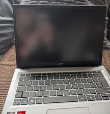 Acer Aspire Go 14 Laptop With Carry Case, Mouse And Cables