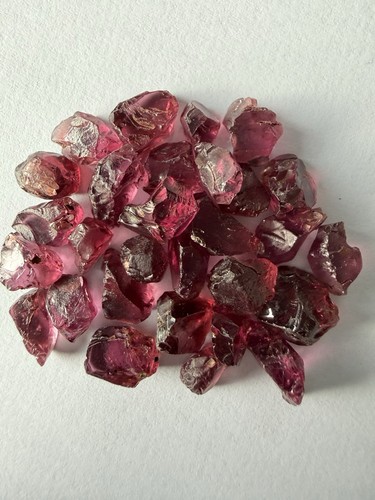 Natural garnet lot - 48.5,