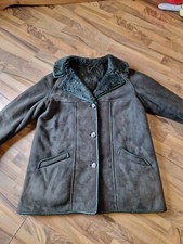 Antartex 90s vintage womens sheepskin coat in green.size xl couple of wears 