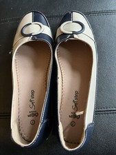 Cotton Traders Size 7 navy