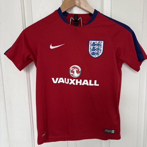 England 2016 2017 - fc, training