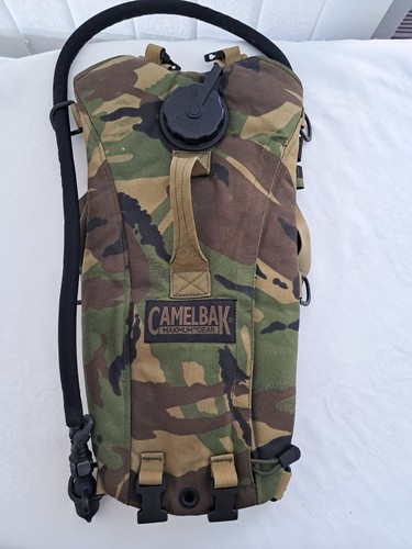 Woodland camelbak thermo bak - woodland,