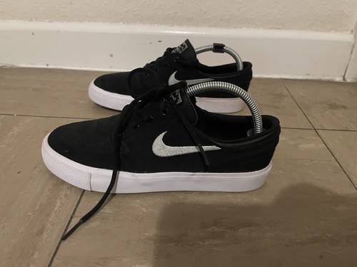 Nike stefan janoski low - nike,