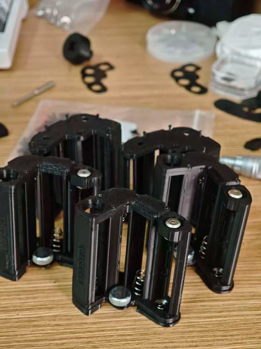 Printed battery holder grip - printed,