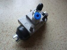 ROVER P5B Rear wheel cylinder  LH side.  New and unused.
