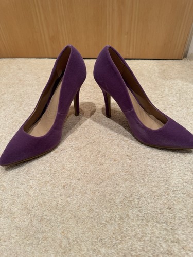 Mauve lilac suede court shoe - mauve,