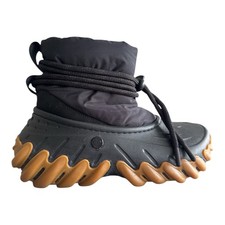 Crocs Echo Boots Size 7 Black