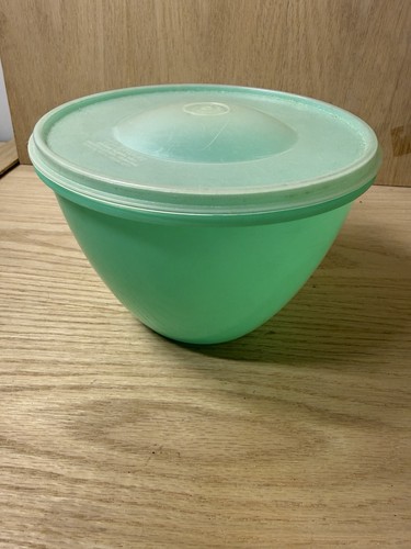Vintage tupperware 679 jadeite - vintage,
