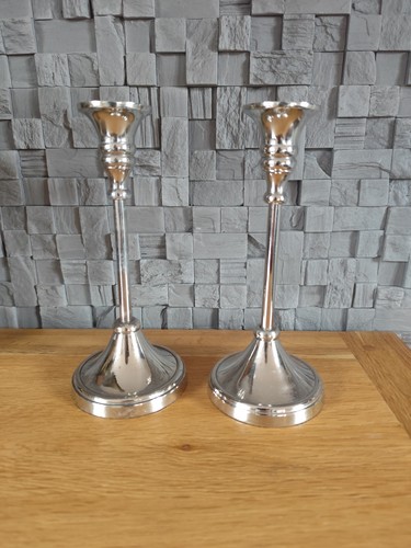 Pair metal silver colour - pair,