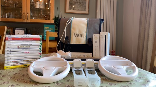 Nintendo wii console bundle - nintendo,