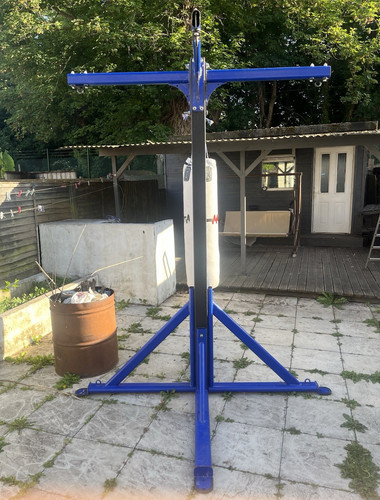 Freestanding boxing punch bag - boxing,