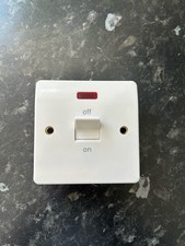 Mk K5105 White 32A DP Cooker
