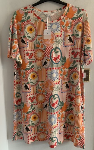Bnwt postcard toucan - by, tu