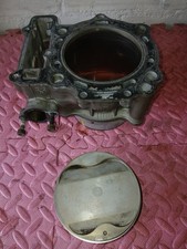 Suzuki TL 1000R  TLR 1000 Front Cylinder Barrel And Piston Std Bore 1998-on ?