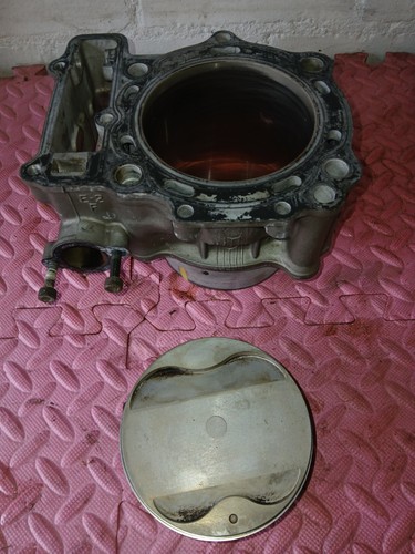 Suzuki 1000r tlr 1000 - ,
