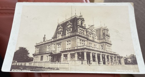 Crown hotel chingford - crown,