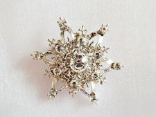 No. 12 *BEAUTIFUL DIAMANTE STAR SNOWFLAKE FLOWER STYLE BROOCH, PROM, WEDDING!*