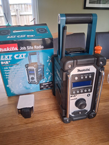 Makita dmr110 job site radio - job,