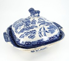 Antique Blue Willow Sauce