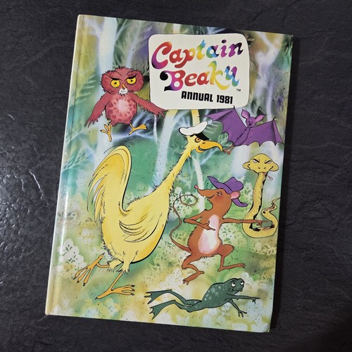 Captain beaky annual hardback - annual,