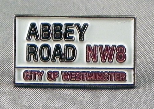 Abbey road pin badge - ., london
