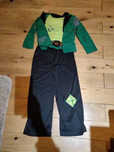 Halloween costume age - halloween,
